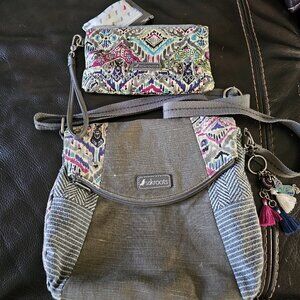 Sakroots purse & wallet